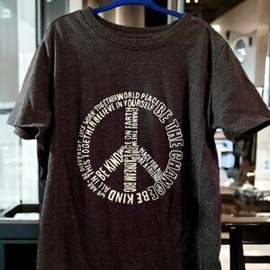 Cat & Jack Girl's Black Graphic Tee